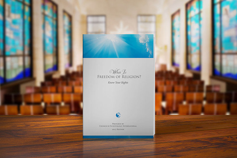 The Church of Scientology International vydává brožuru objasňující náboženskou svobodu a její důsledky v dnešním neklidném světě