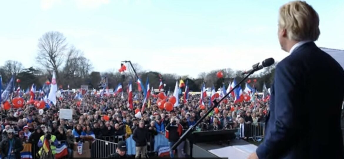 Holandsko: Demonstrace proti klimatické politice vlády a vyvlastňování farmářů (videa)