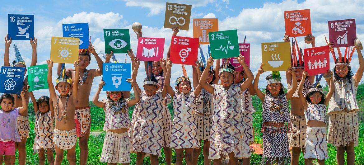 Cíle udržitelného rozvoje jsou plánem k dosažení lepší a udržitelnější budoucnosti pro všechny.